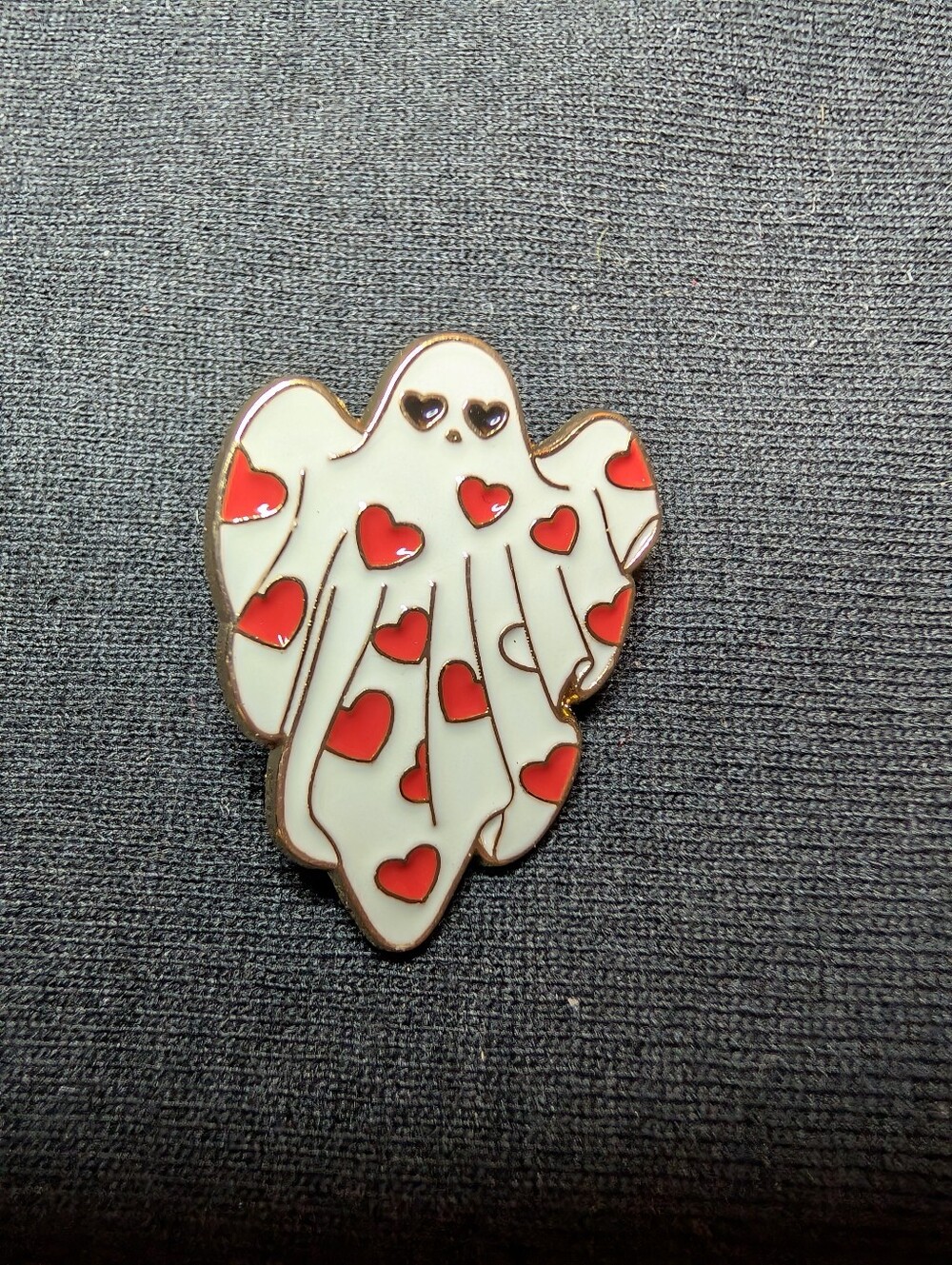 Heart Pattern Ghost Enamel Pin - White and Red